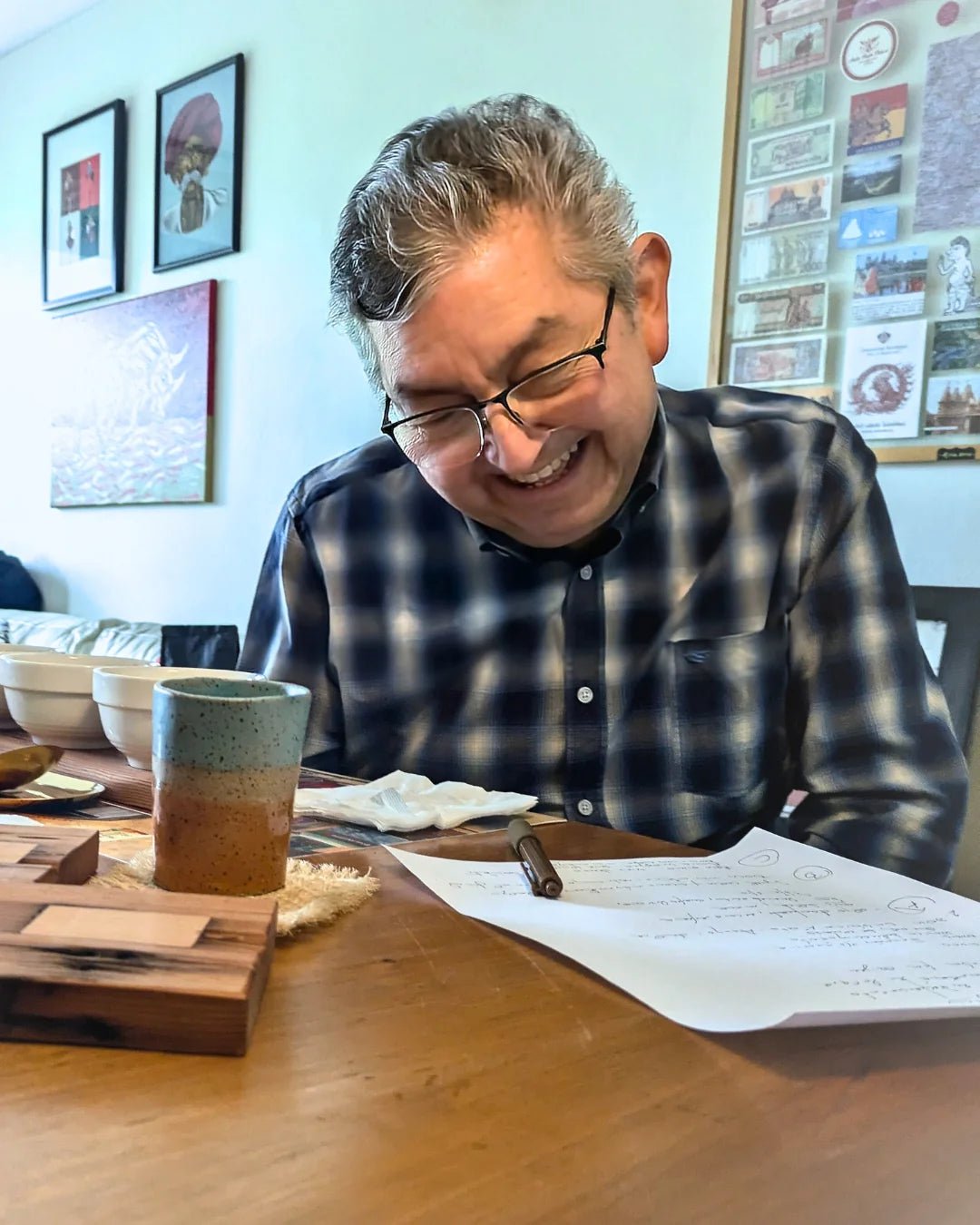 Cata de café en Santiago: taller práctico y cata a ciegas - Café Sin Filtro
